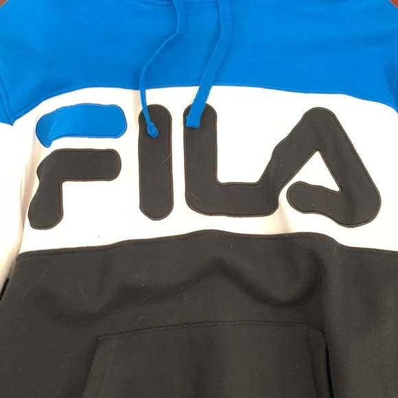 Vintage 90’s Fila hoodie - Picture 2 of 5